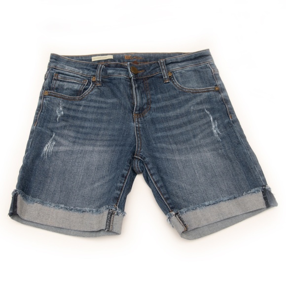 Kut from the Kloth Boyfriend Shorts Raw Cuff  Hem 5 Pockets Size 4P - Picture 1 of 12